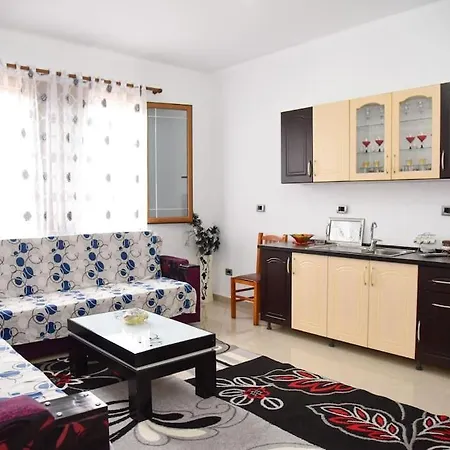 Dreamy Heaven Escape Apartment Shijak
